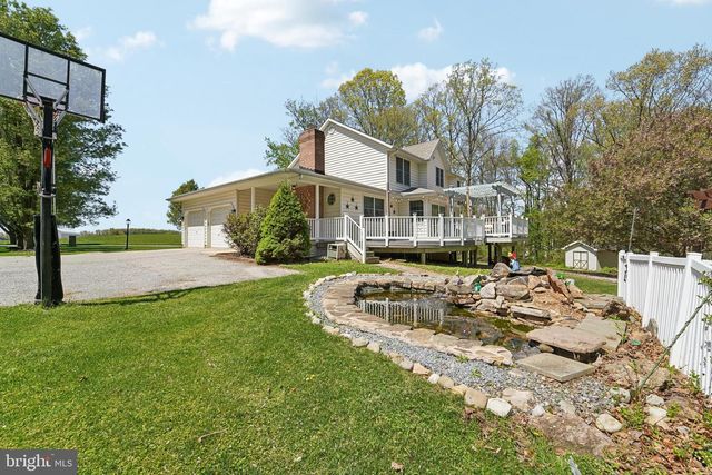 4515 WOODEDGE DR, Hampstead, MD 21074