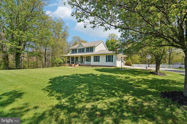 4515 WOODEDGE DR, Hampstead, MD 21074