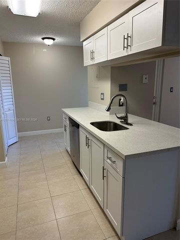 17325 NW 67th Ct A-16, Hialeah, FL 33015