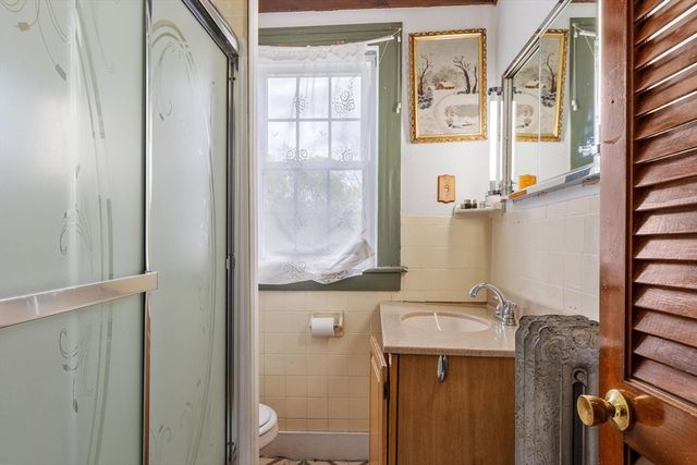 193 Woodland Ave, Gardner, MA 01440