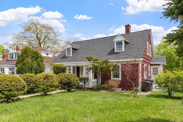 193 Woodland Ave, Gardner, MA 01440