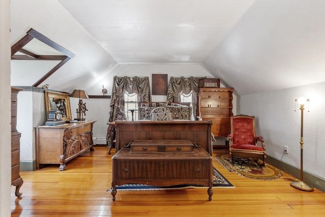 193 Woodland Ave, Gardner, MA 01440