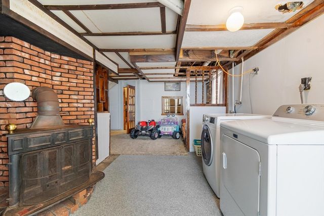 193 Woodland Ave, Gardner, MA 01440