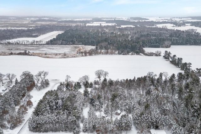 N4974 Brentwood Way, Montello, WI 53949