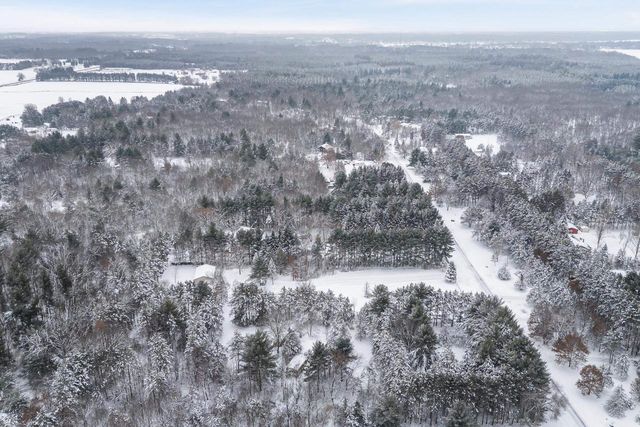 N4974 Brentwood Way, Montello, WI 53949