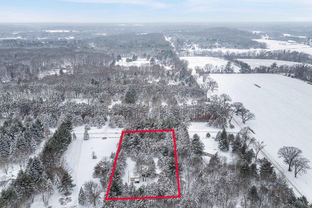 N4974 Brentwood Way, Montello, WI 53949