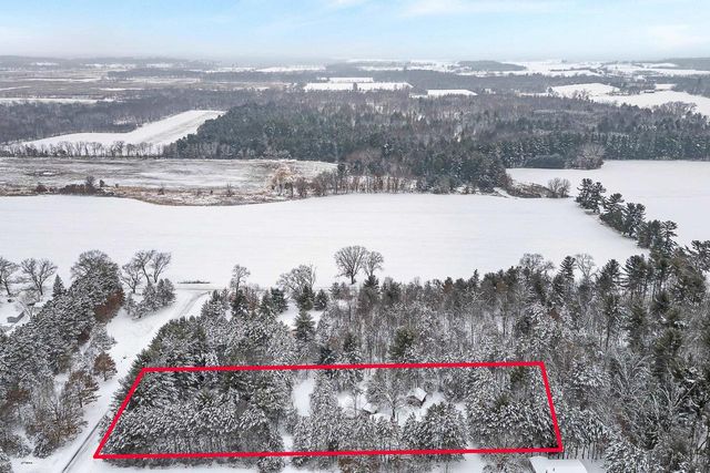 N4974 Brentwood Way, Montello, WI 53949