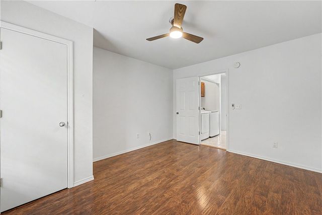 1168 S Sherman Avenue, Fayetteville, AR 72701
