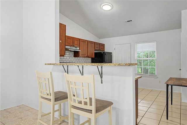 1168 S Sherman Avenue, Fayetteville, AR 72701