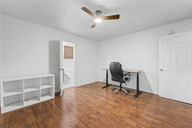 1168 S Sherman Avenue, Fayetteville, AR 72701