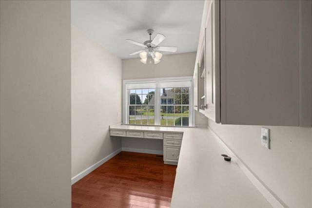 125 ON THE GREEN DR DR, Lebanon, PA 17042