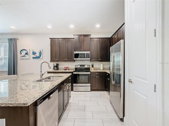 7619 BROOKHURST LANE, Kissimmee, FL 34747