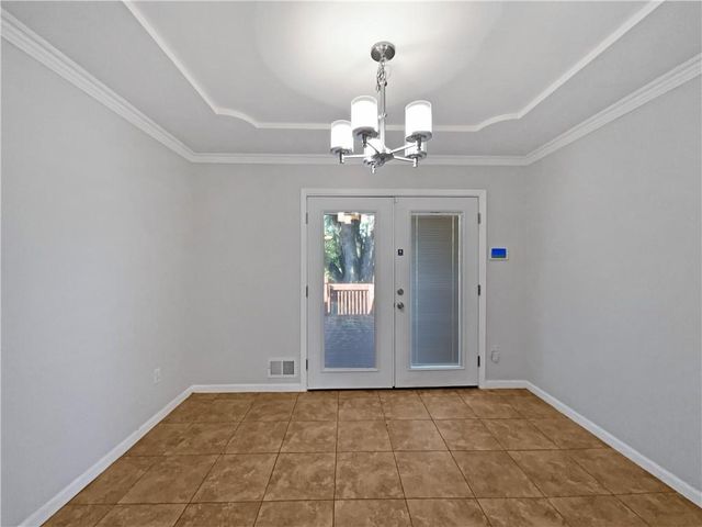 804 Murray Road, Lee's Summit, MO 64081