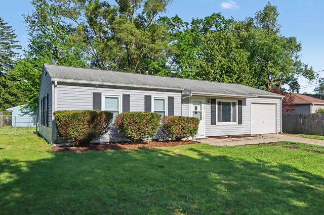 2725 Cimarron Drive, Kalamazoo, MI 49004
