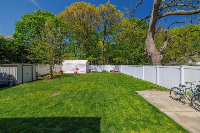 353 Lakeview Avenue, Rockville Centre, NY 11570