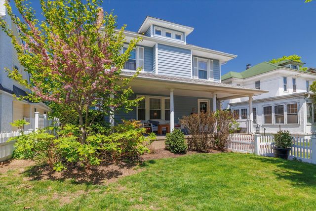 353 Lakeview Avenue, Rockville Centre, NY 11570