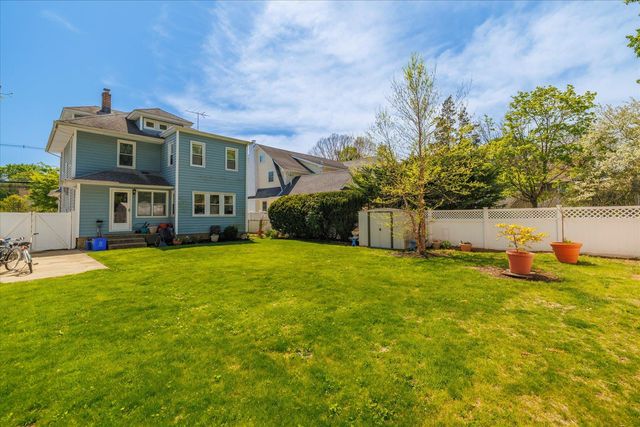 353 Lakeview Avenue, Rockville Centre, NY 11570
