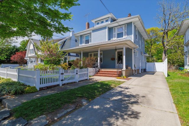 353 Lakeview Avenue, Rockville Centre, NY 11570