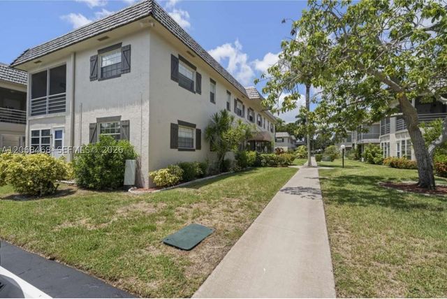5620 SW 3rd Pl 103, Margate, FL 33068