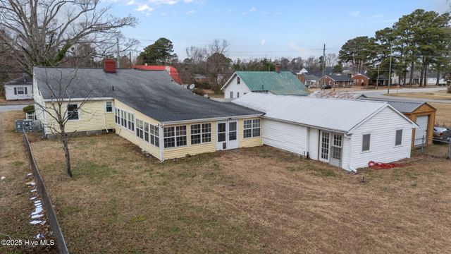 4137 N Lee Street, Ayden, NC 28513