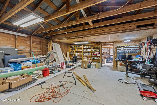 4137 N Lee Street, Ayden, NC 28513