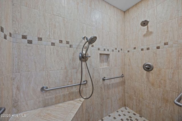 4137 N Lee Street, Ayden, NC 28513