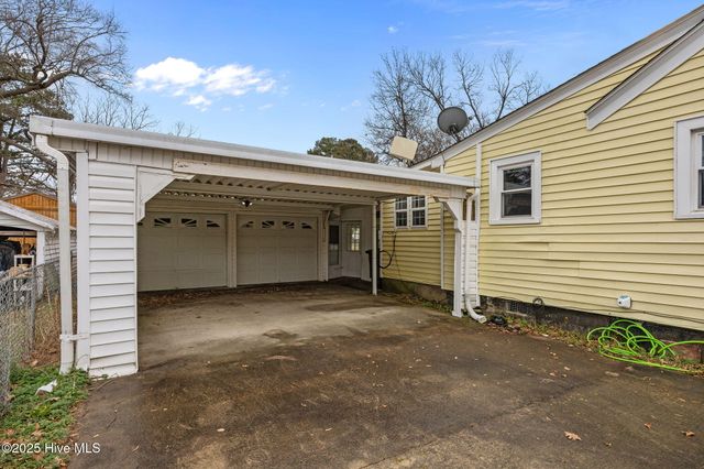 4137 N Lee Street, Ayden, NC 28513