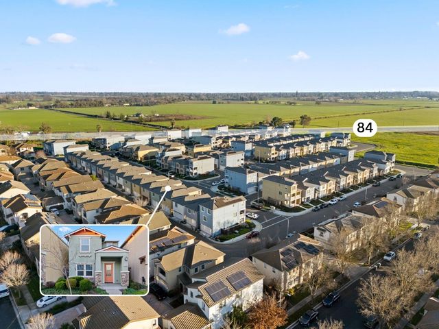 3286 New York Rd, West Sacramento, CA 95691