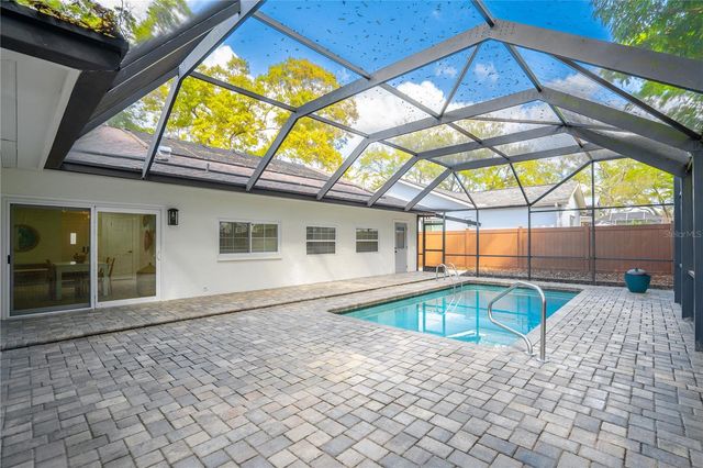 2208 CITRUS VALLEY CIRCLE, Palm Harbor, FL 34683