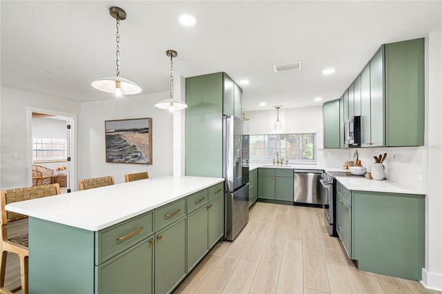 2208 CITRUS VALLEY CIRCLE, Palm Harbor, FL 34683