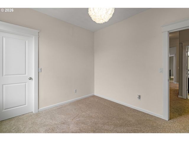 3767 WILD ROSE Loop, West Linn, OR 97068