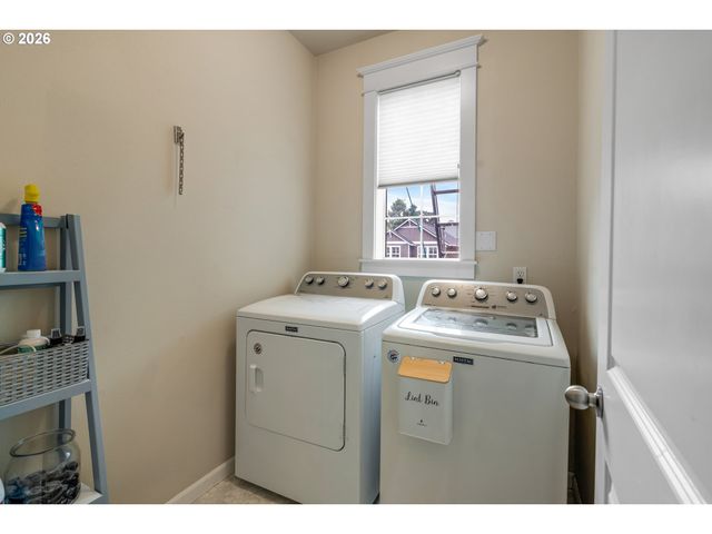3767 WILD ROSE Loop, West Linn, OR 97068