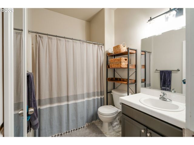 3767 WILD ROSE Loop, West Linn, OR 97068