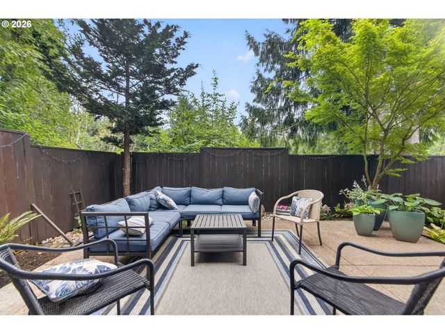 3767 WILD ROSE Loop, West Linn, OR 97068