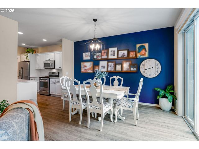 3767 WILD ROSE Loop, West Linn, OR 97068