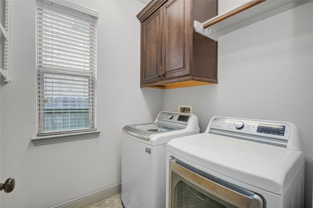 1644 Longwood Glen Lane, Friendswood, TX 77546