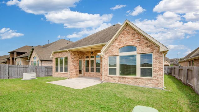 1644 Longwood Glen Lane, Friendswood, TX 77546