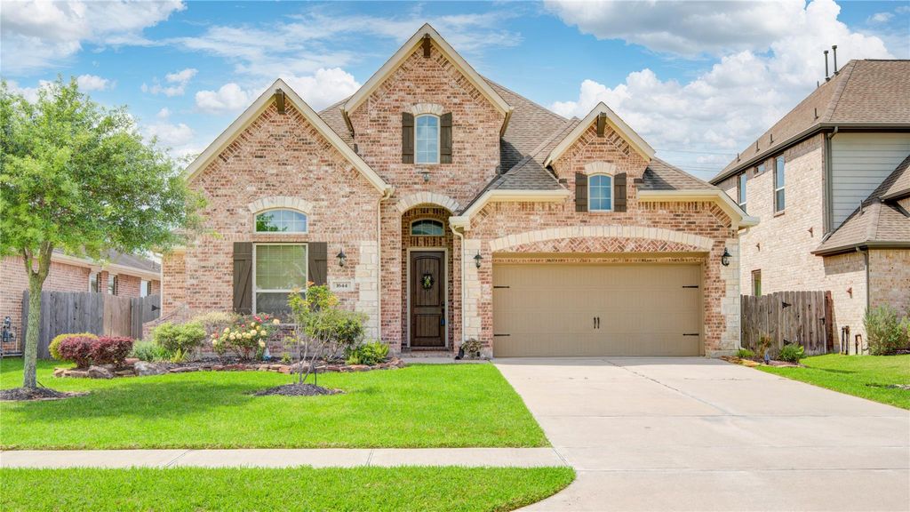 1644 Longwood Glen Lane, Friendswood, TX 77546