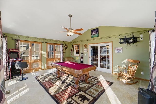 4464 91st Street, Urbandale, IA 50322