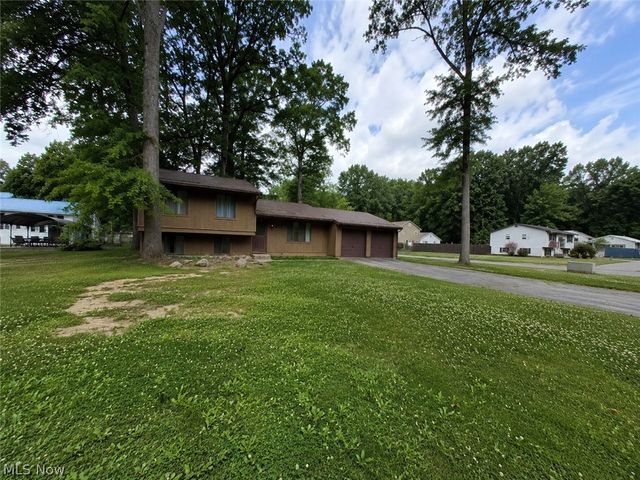 117 Dennis Drive, Cortland, OH 44410