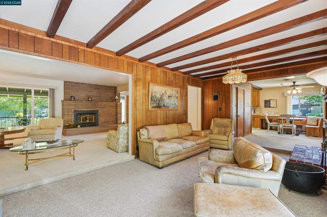 306 W Prospect Ave., Danville, CA 94526