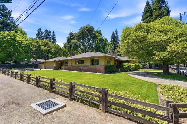306 W Prospect Ave., Danville, CA 94526