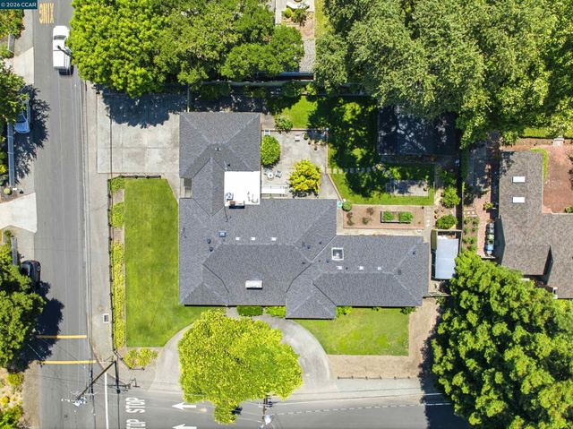 306 W Prospect Ave., Danville, CA 94526
