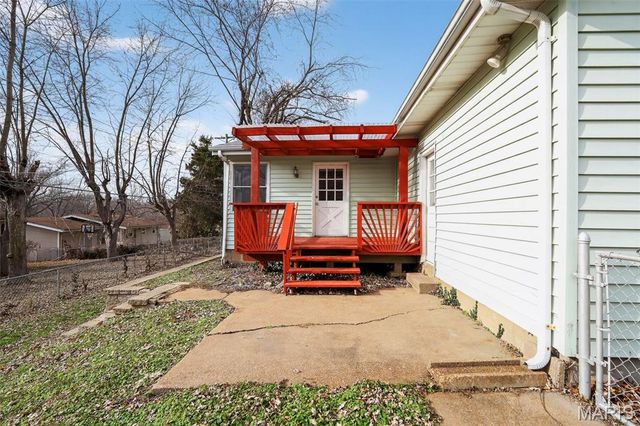 808 Bella Lane, St Louis, MO 63137