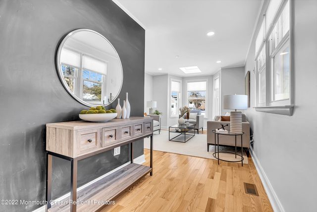 29 Monroe Street, West Long Branch, NJ 07764