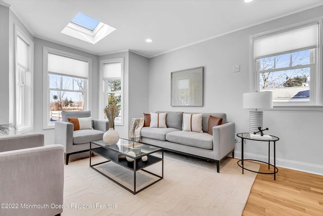 29 Monroe Street, West Long Branch, NJ 07764