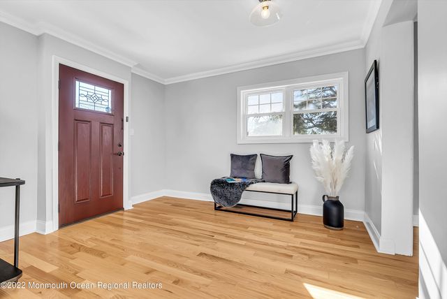 29 Monroe Street, West Long Branch, NJ 07764