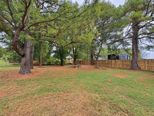 5811 S Primrose Road, Lowell, AR 72745