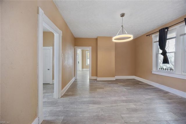 406 Lee ST, Hampton, VA 23669