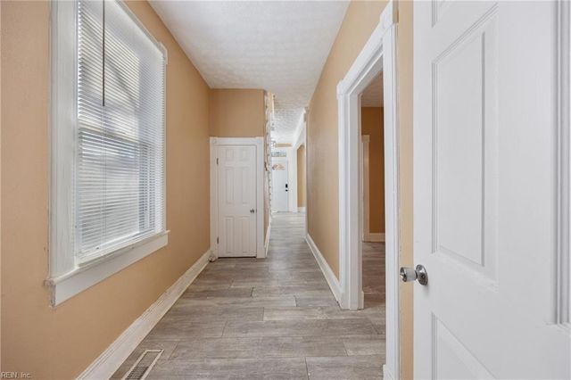 406 Lee ST, Hampton, VA 23669